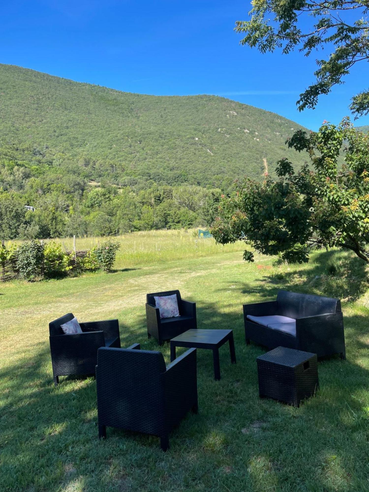 Вилла Domaine St Georges Mosset Экстерьер фото